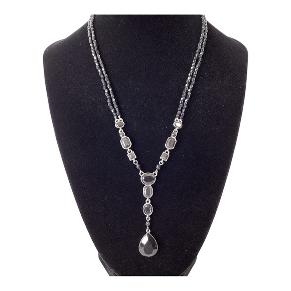 Carolina Herrera Teardrop Pendant Necklace And 1928 Teardrop Dangle Earrings EUC - Picture 5 of 16